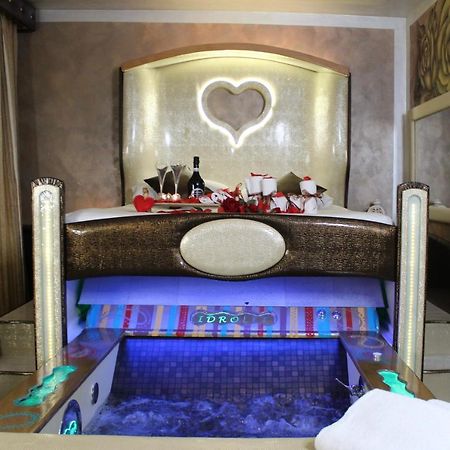 Spa B&B Roma D'Autore Il Nido D'Amore Eksteriør billede
