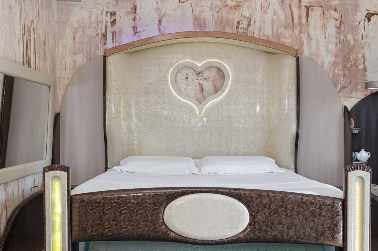 Spa B&B Roma D'Autore Il Nido D'Amore Eksteriør billede
